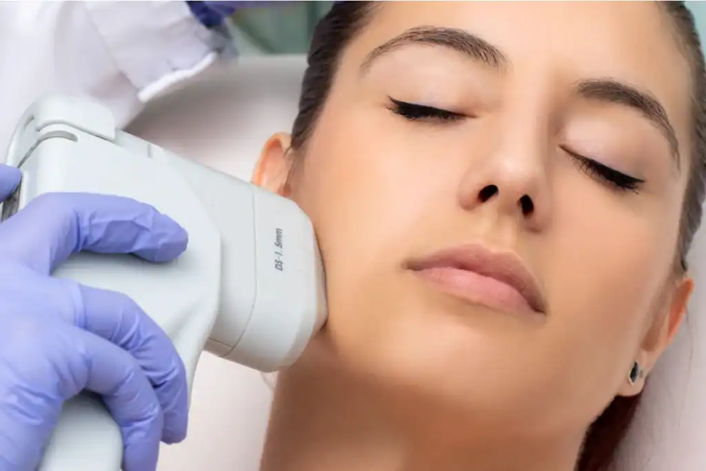 Discover the Perfect Duo: Morpheus8 and HIFU 2 Image of Morpheus8 And HIFU Combined with Lipo 360 Chester